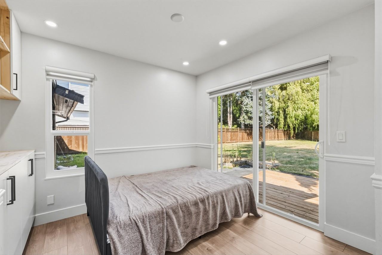 15691 20 Avenue - Photo 11