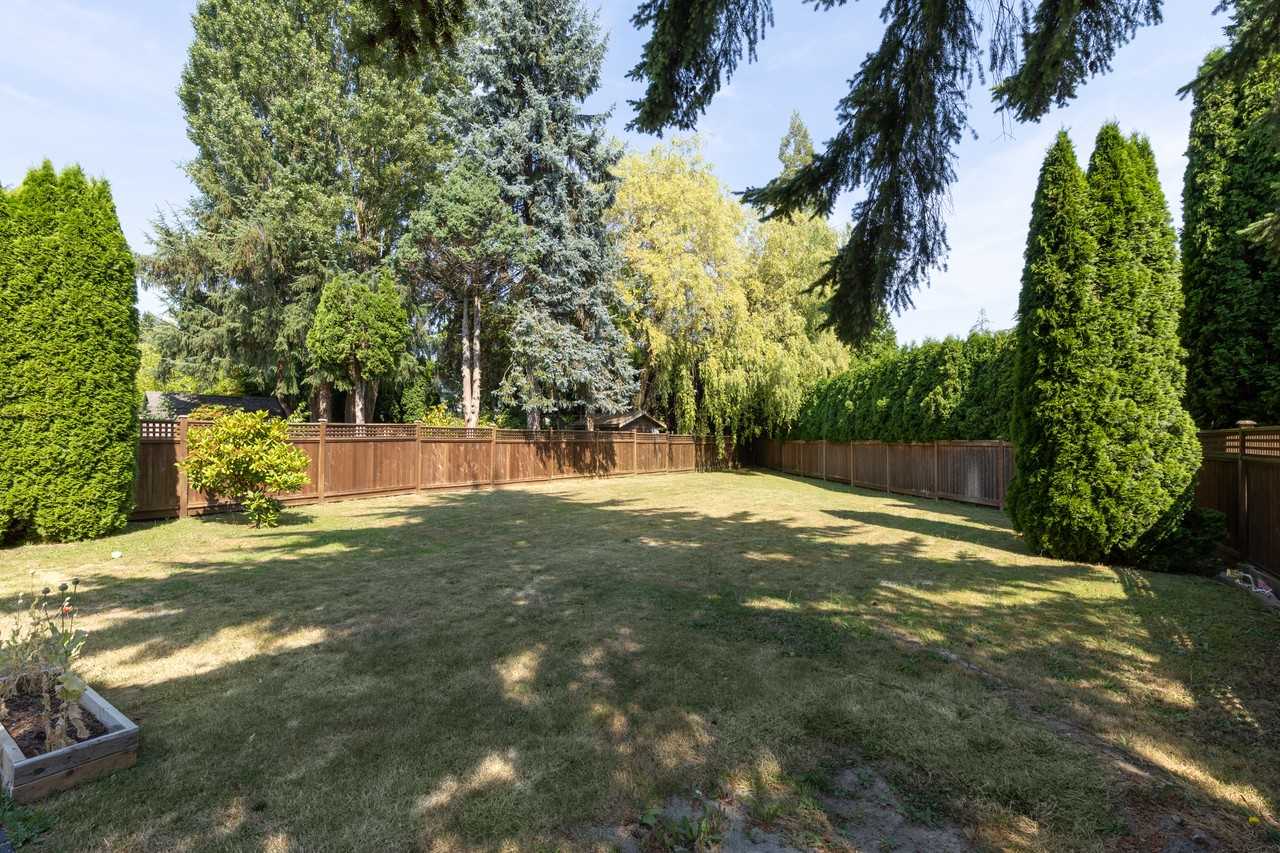 15691 20 Avenue - Photo 20