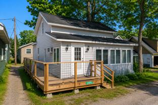 2040 Linden St - Photo 1 of 1
