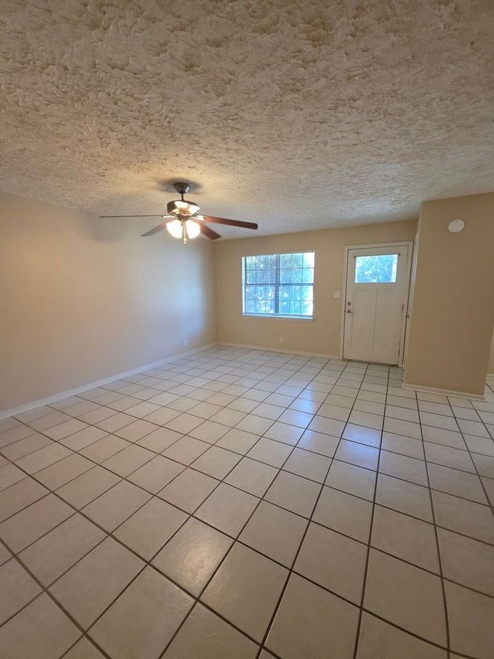1314 N Nashville Ave - Photo 3 of 14