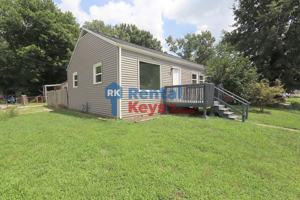 featured image of 2417 2417 2419 N Harlan Avenue