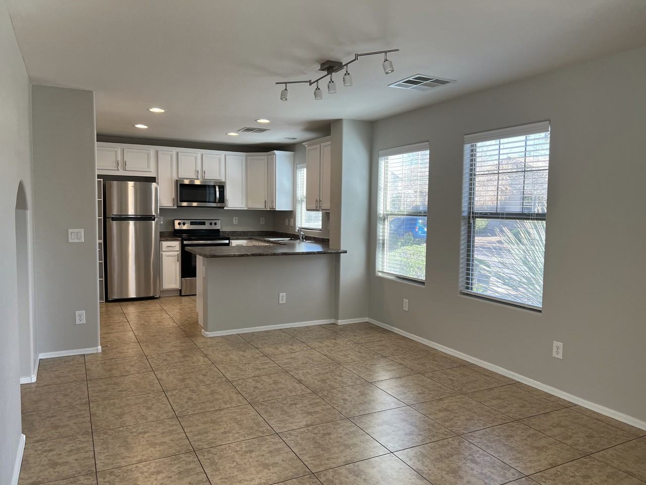 1856 S Seton Ave #NA - Photo 5 of 18