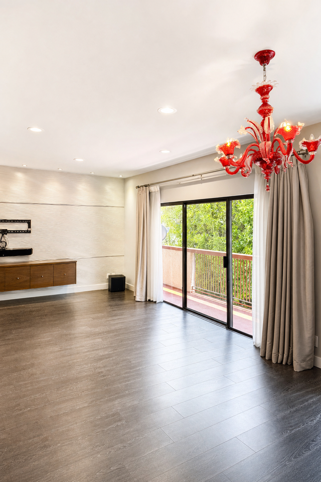 12540 Burbank Blvd #103 - Photo 6 of 25