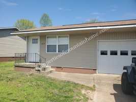 featured image of 517 E 13th St