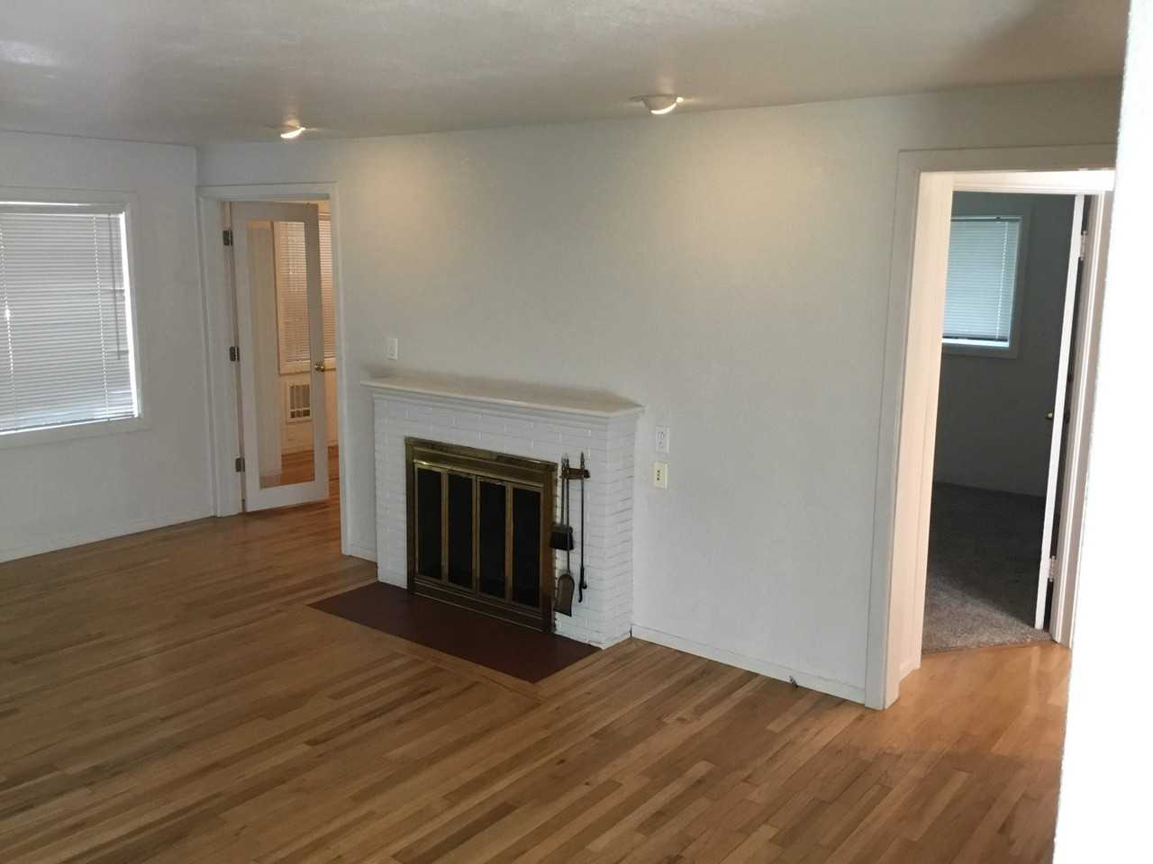 2920 Alder St - Photo 4 of 29