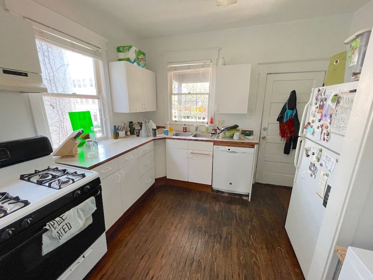 2236 Whitaker St - Photo 4 of 11