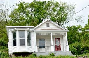 featured image of 4582 Eastern Ave