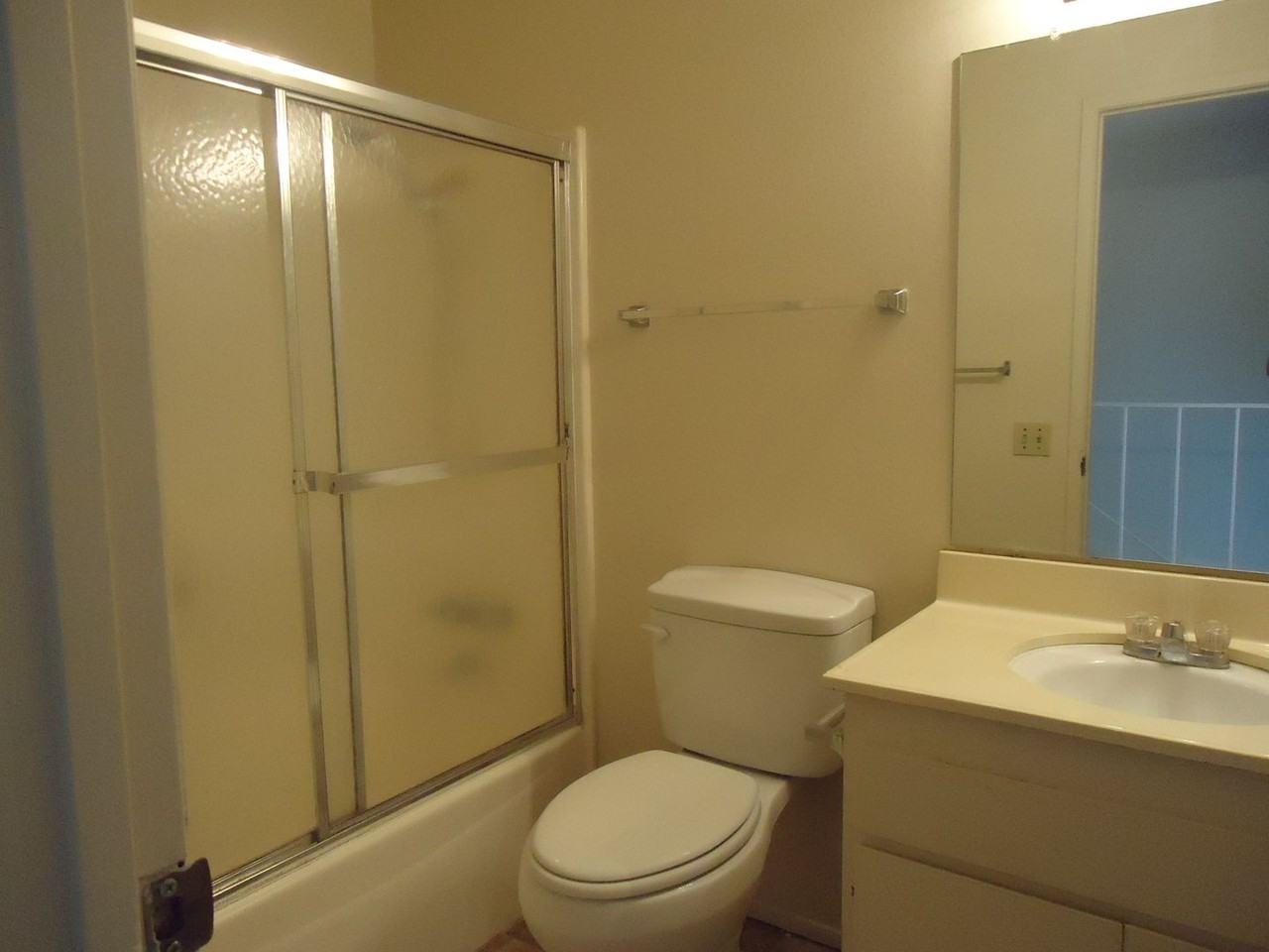 10125 Carefree Dr - Photo 7 of 24