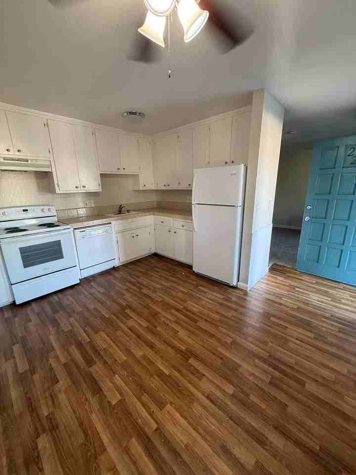 044- Villa Oaks - Photo 6 of 15