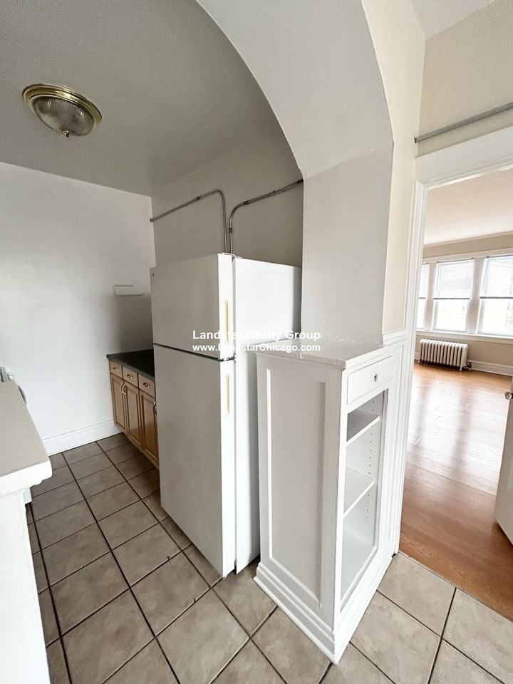 1333 West Birchwood Avenue #409 - Photo 5 of 11