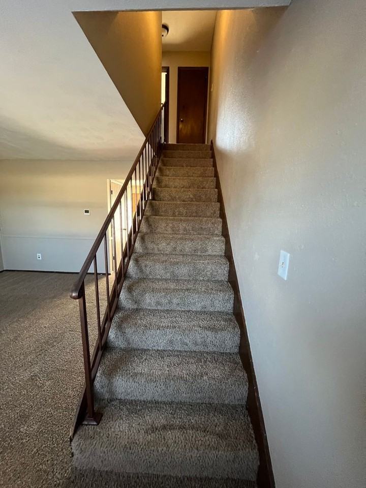 316 E Buena Vista St #D - Photo 3 of 9