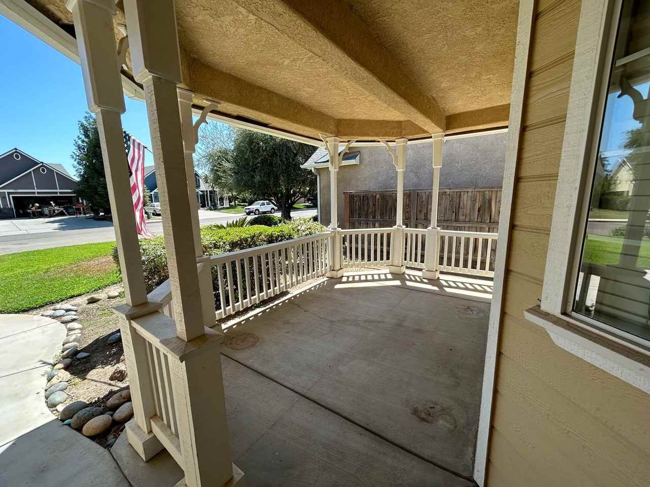 5032 W Modoc Ave - Photo 2 of 22