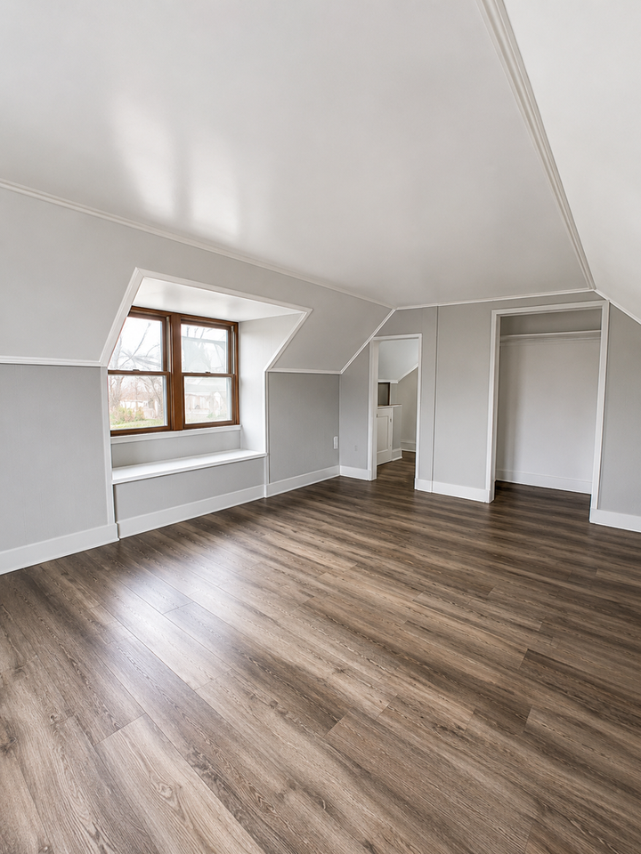1502 S Champion Ave - Photo 6 of 11