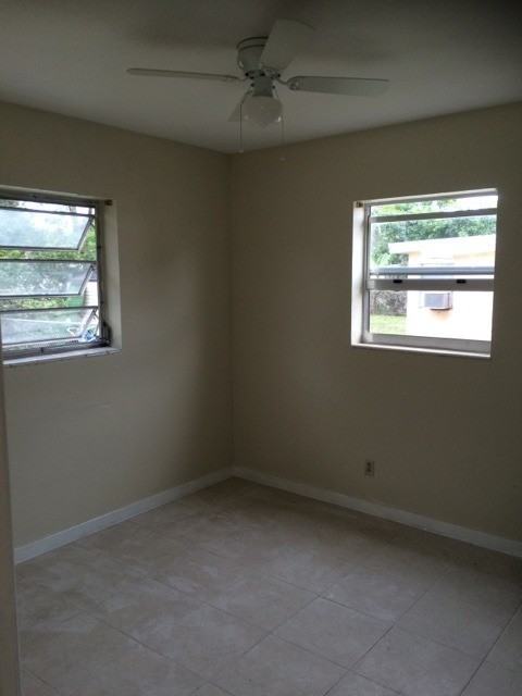 1114 Nw 19th Ave - Photo 2 of 14