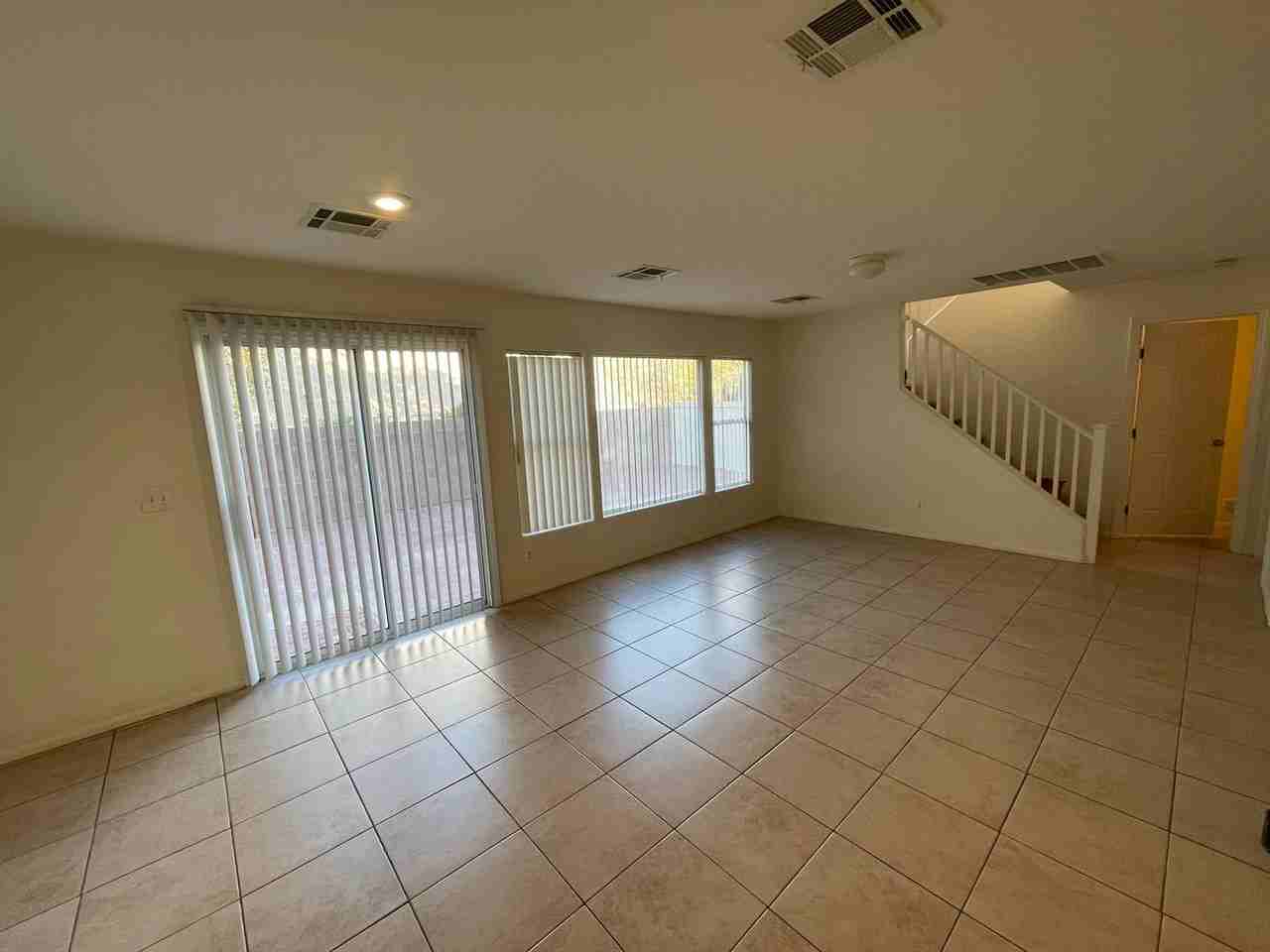 5038 Desert Dandelion Ct - Photo 2 of 9