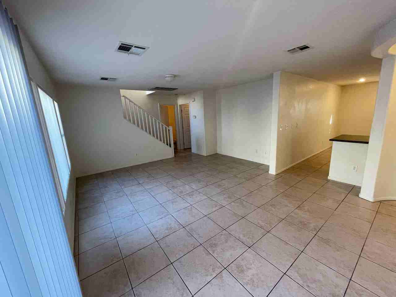 5038 Desert Dandelion Ct - Photo 3 of 9