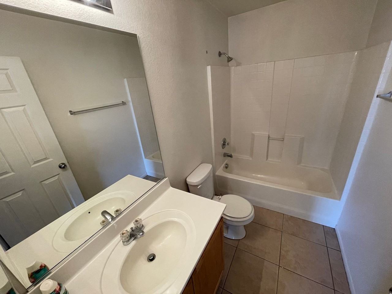 5038 Desert Dandelion Ct - Photo 6 of 9