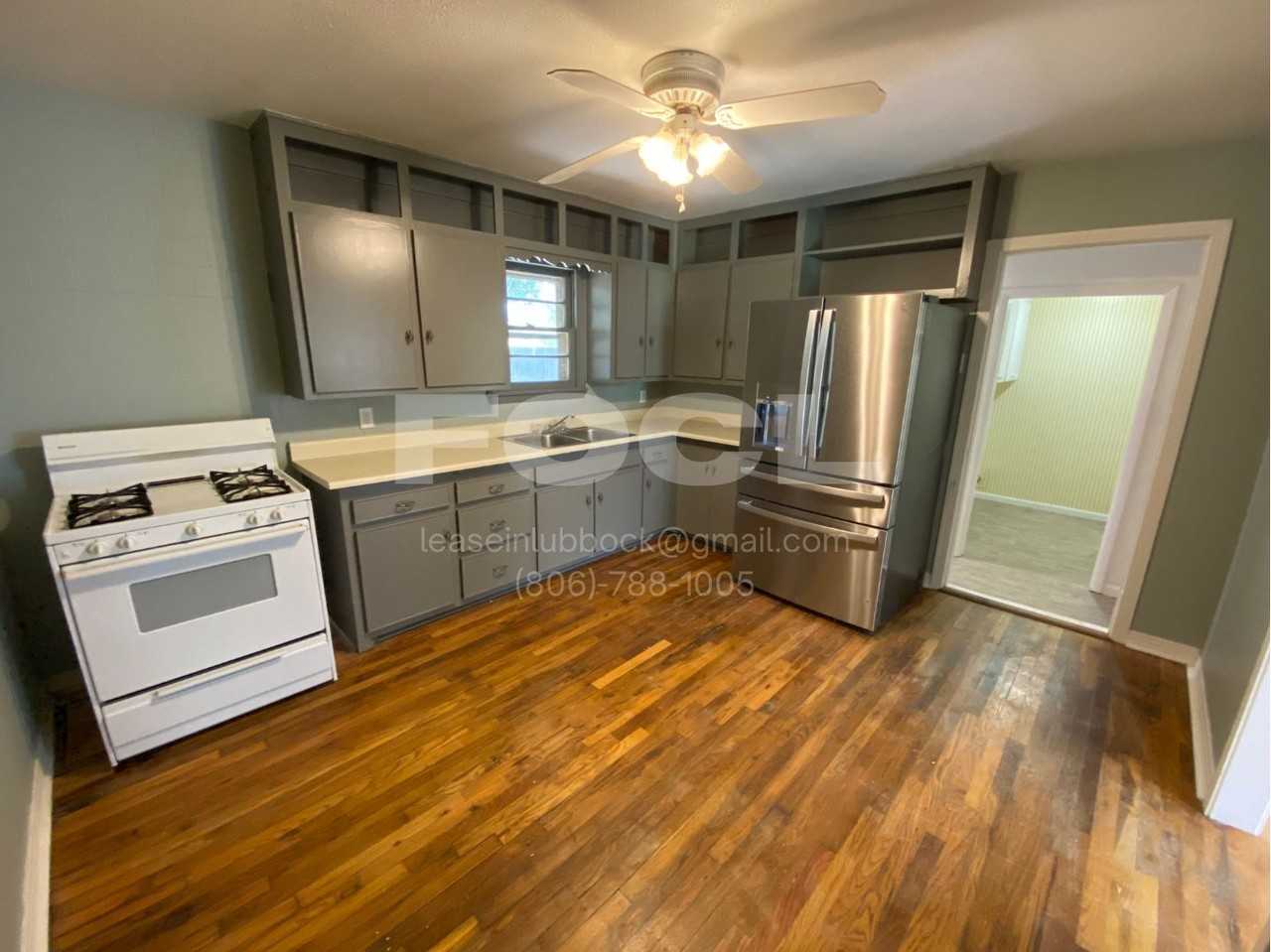 2510 Kenosha Ave - Photo 5 of 12
