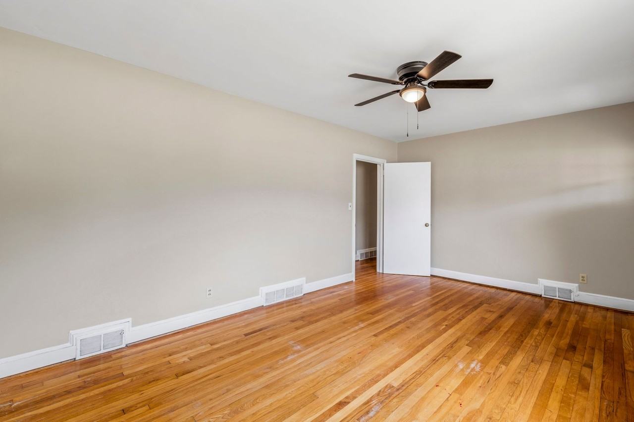 5219 Carol Ave - Photo 4 of 49