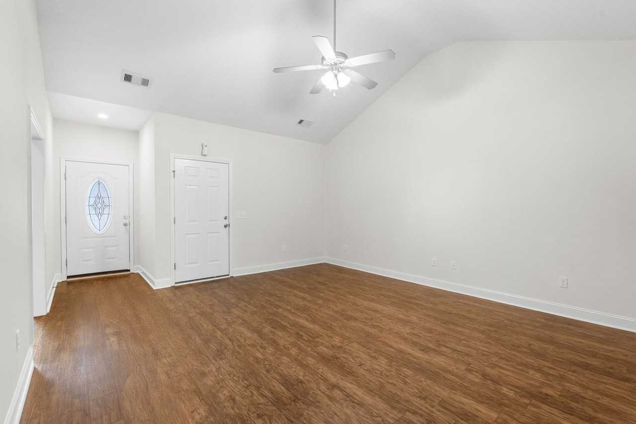 108 Ledbury Cv - Photo 7 of 26