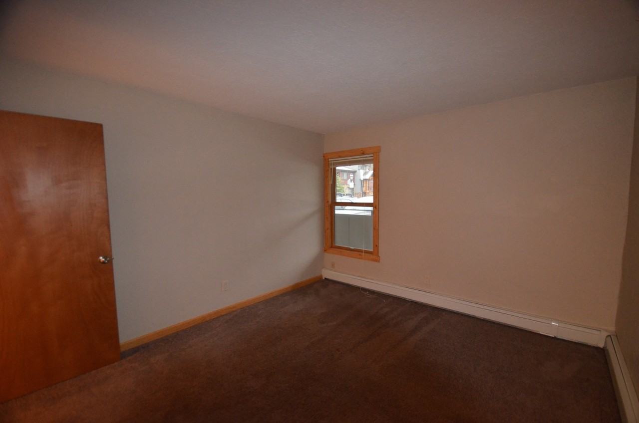 12E Gold Creek - Photo 5 of 14