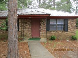 featured image of 2513 Beachview Dr