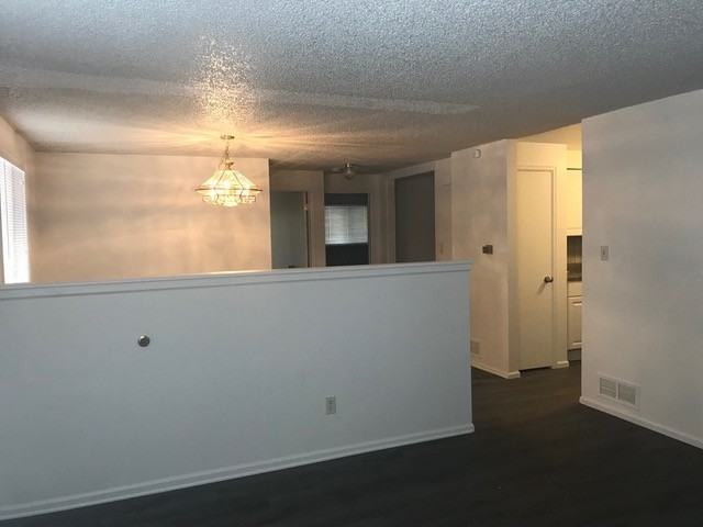 1732 Cambridge Dr - Photo 5 of 12