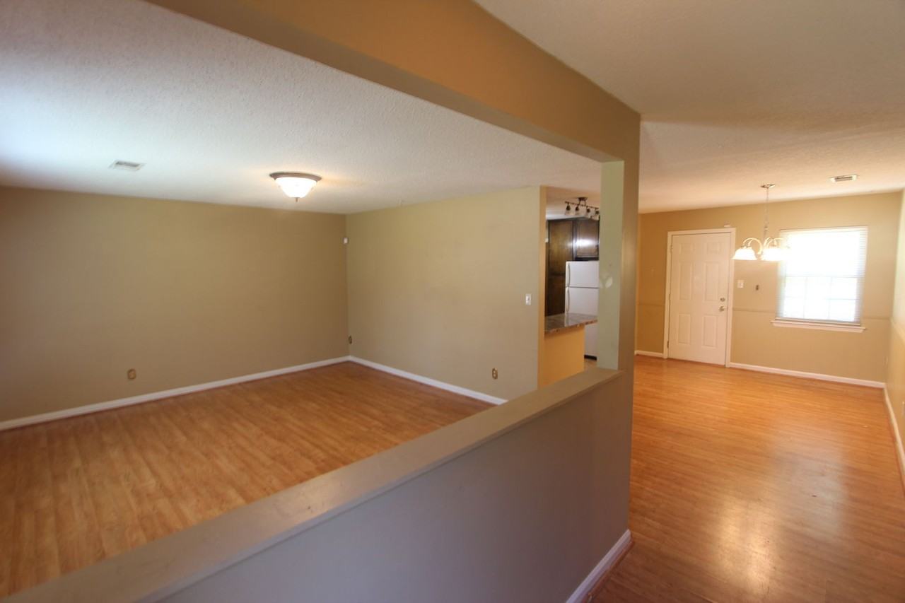 2365 9th St Nw - Photo 3 of 18