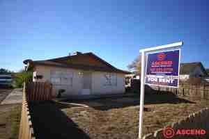 featured image of 209 E Warren Ave