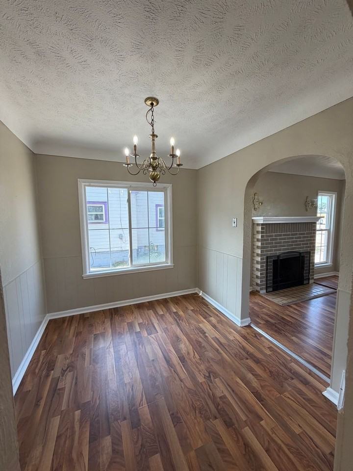 137 Highland Ave - Photo 5 of 13
