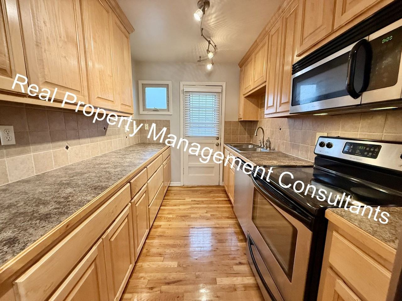 4211 Clark Ave #3 - Photo 7 of 17