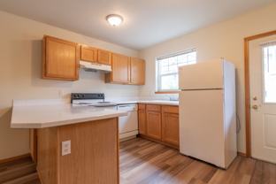 444 NE Stanton - Photo 1 of 1