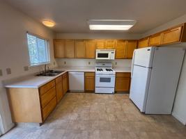 featured image of 1461 Larissa Cir