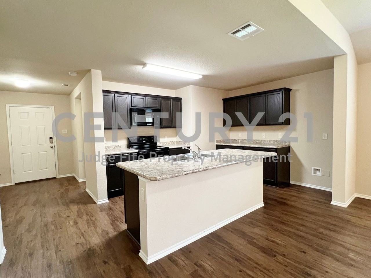 222 Thoroughbred St - Photo 2 of 14