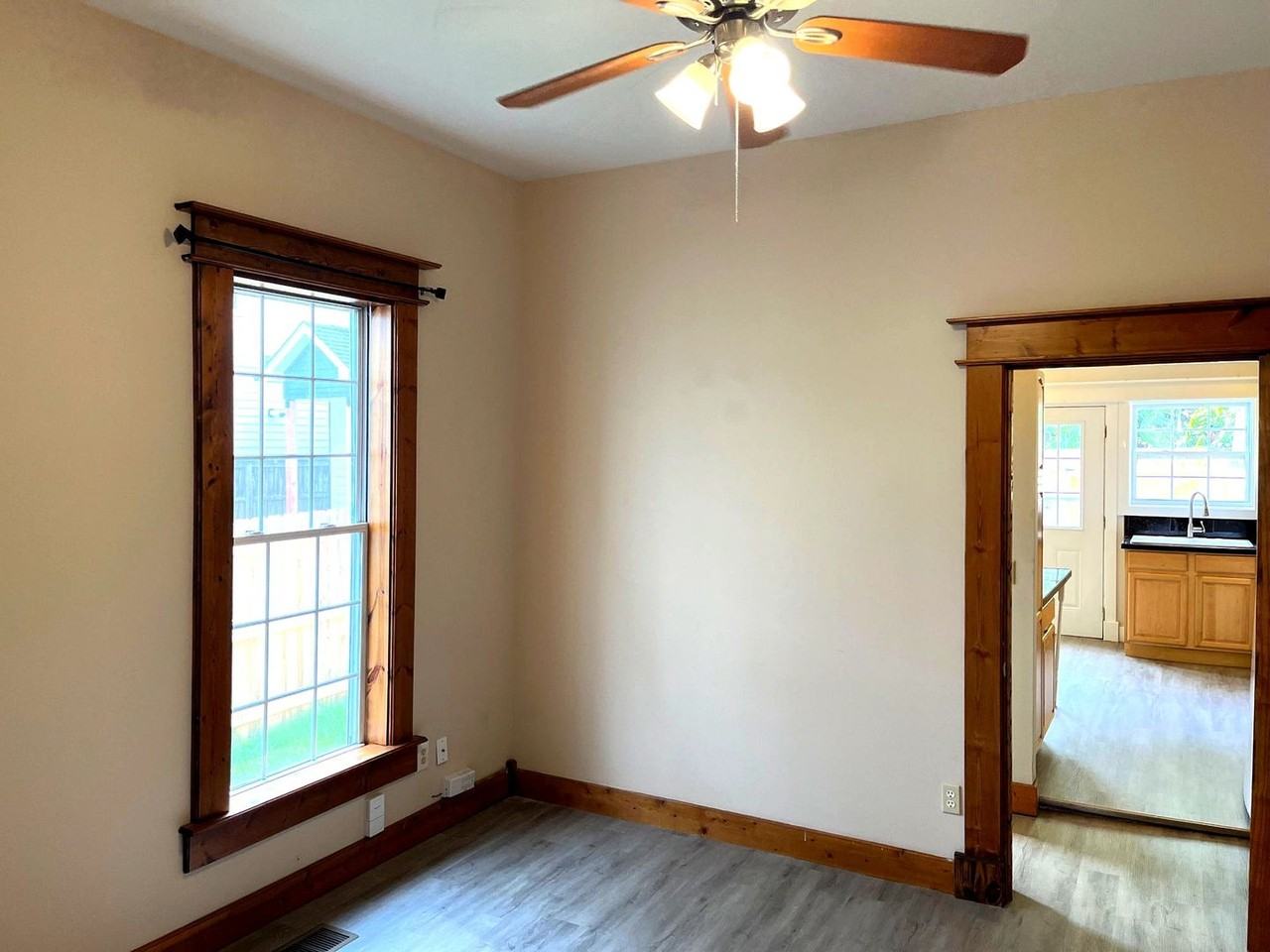 4805 Illinois Ave #A - Photo 7 of 14