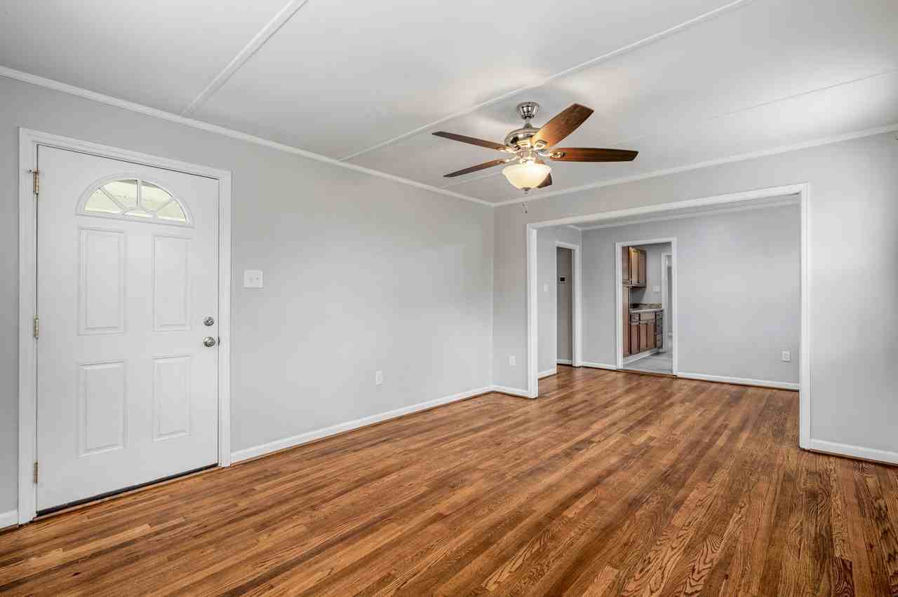 1401 19th St - Photo 3 of 46