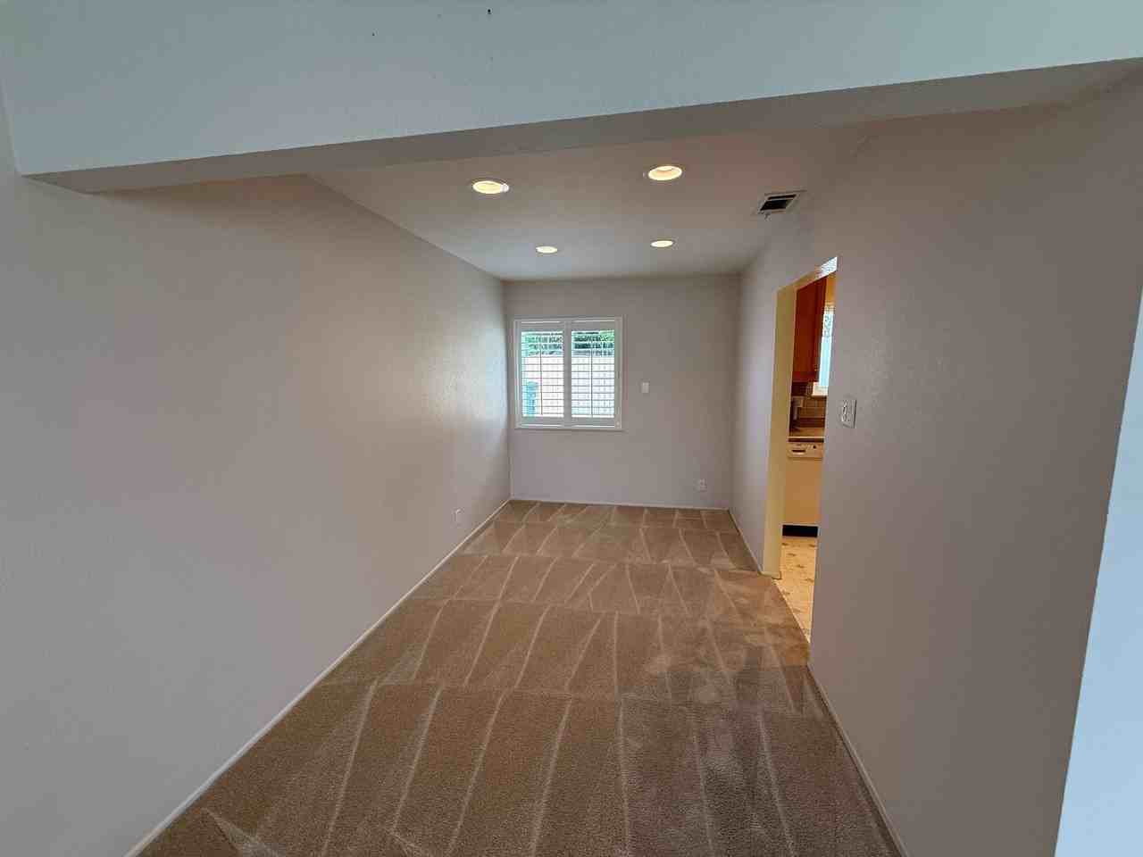 545 Pearson Rd - Photo 7 of 21
