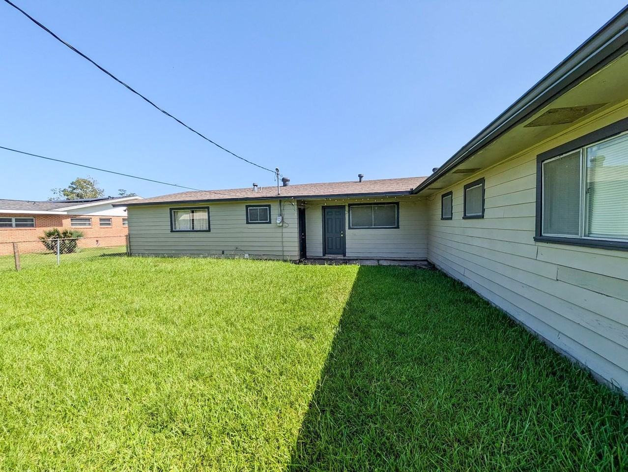 1907 Link Ave - Photo 2 of 24