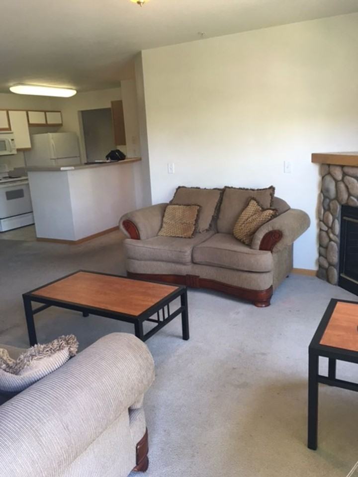 2226 2226 W Eliabeth Street C204 - Photo 5 of 5