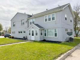 featured image of 2235 19th St Sw