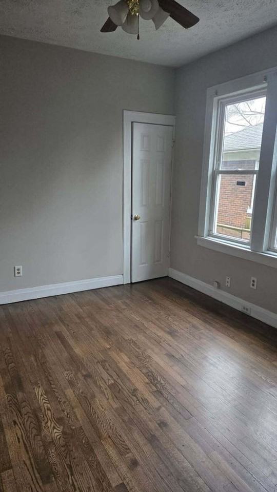 608 Ralston St - Photo 4 of 12