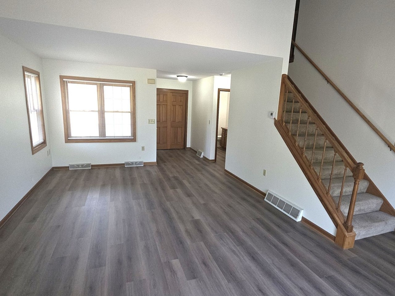 3205 S Ridgecrest Ct - Photo 5 of 25
