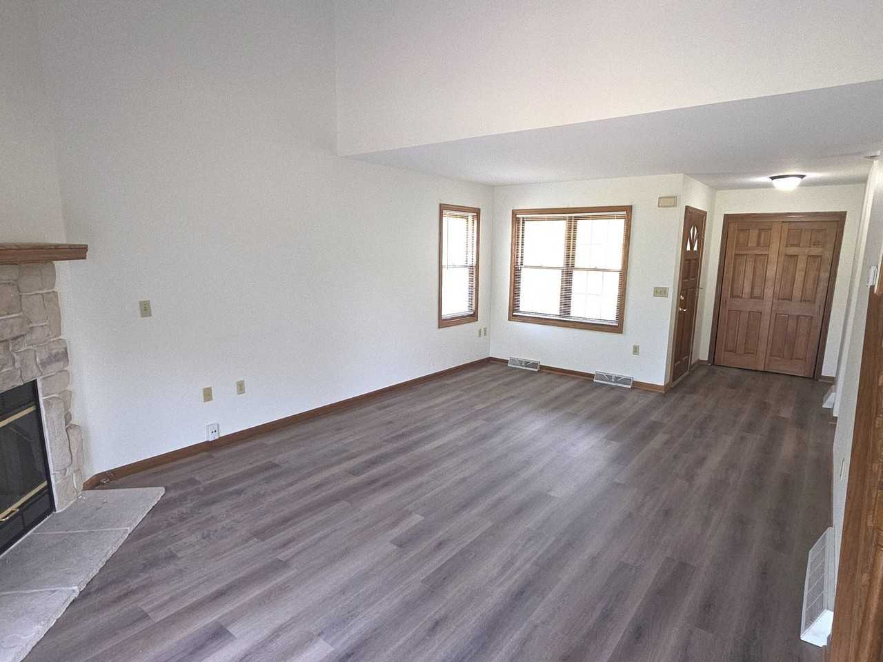 3205 S Ridgecrest Ct - Photo 6 of 25