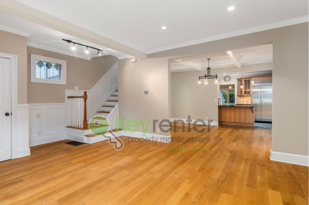 22 Preston St - Photo 3 of 20