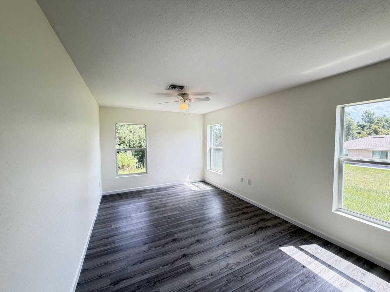 15619 Sw 23rd Court Rd - Photo 6 of 22