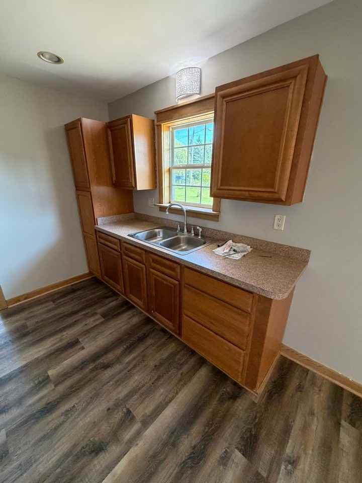 5428 Cumming Ave - Photo 6 of 20