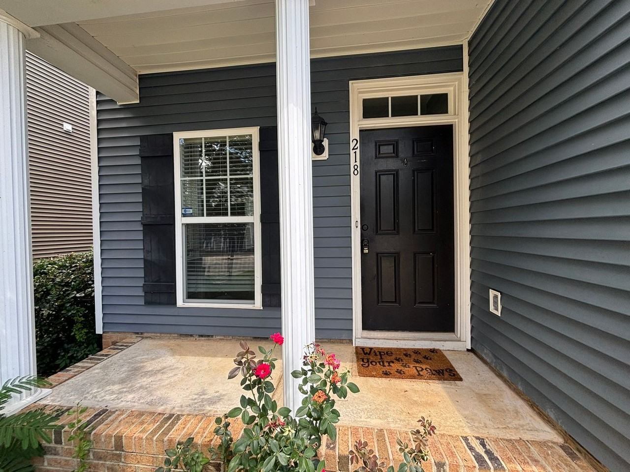 218 Northwood St - Photo 2 of 18