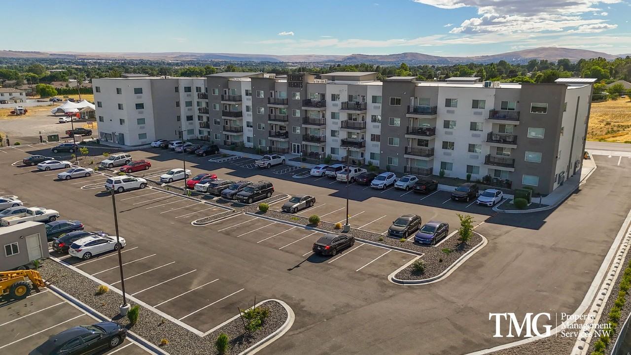 Terrace Heights - Photo 4 of 50