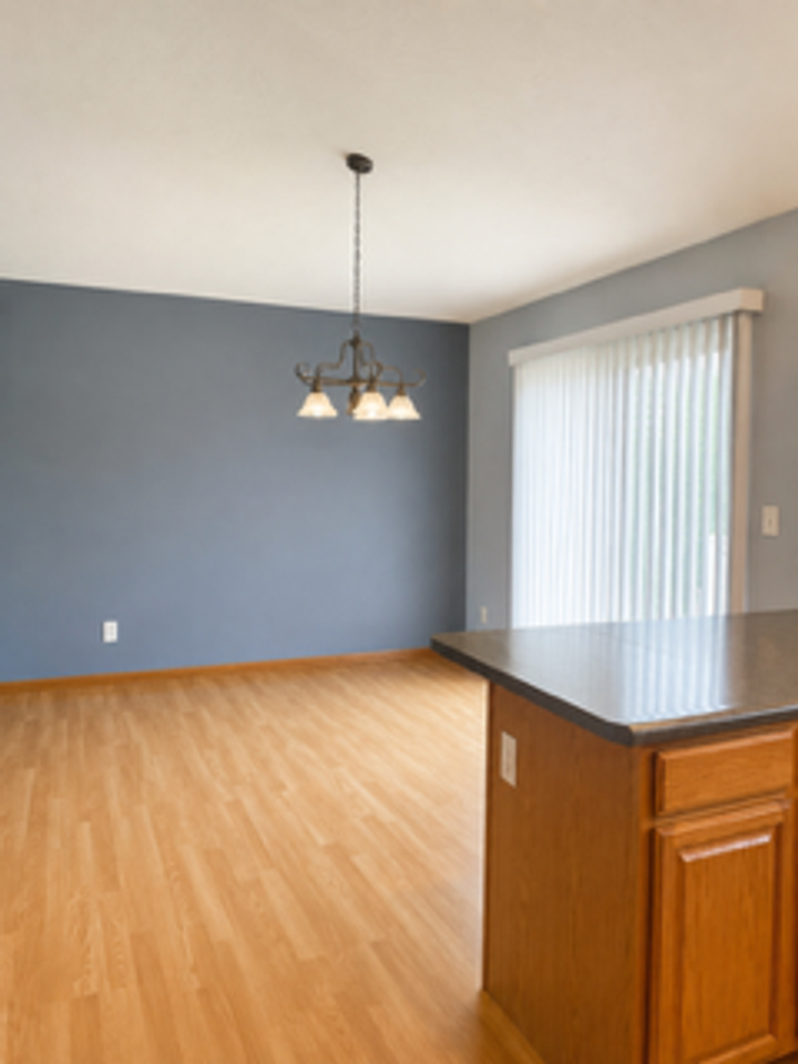 417 Woodhaven Ln - Photo 4 of 8