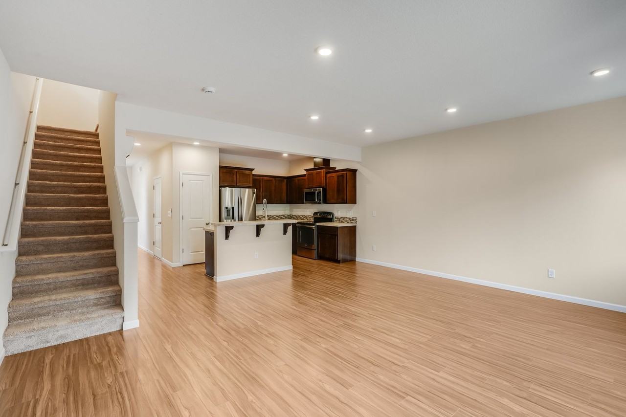17299 Se Elias Ct - Photo 4 of 12